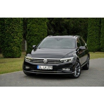 Volkswagen Passat  Kombi 2020,  2.0 diesel, automat - Na sprzedaż za 79 900 zł - Ostrów Mazowiecka - zdjęcie 8