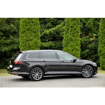 Volkswagen Passat  Kombi 2020,  2.0 diesel, automat - Na sprzedaż za 79 900 zł - Ostrów Mazowiecka - zdjęcie 5