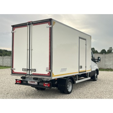 Iveco Daily 2021,  3.0 diesel - Na sprzedaż za 139 900 zł - Daleszyce - zdjęcie 3