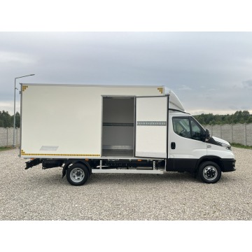 Iveco Daily 2021,  3.0 diesel - Na sprzedaż za 139 900 zł - Daleszyce - zdjęcie 5