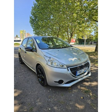 Peugeot 208  Hatchback 2013,  1.4 diesel - Na sprzedaż za 13 999 zł - Głogów - zdjęcie 3