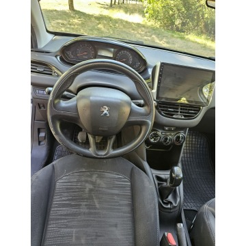 Peugeot 208  Hatchback 2013,  1.4 diesel - Na sprzedaż za 13 999 zł - Głogów - zdjęcie 12