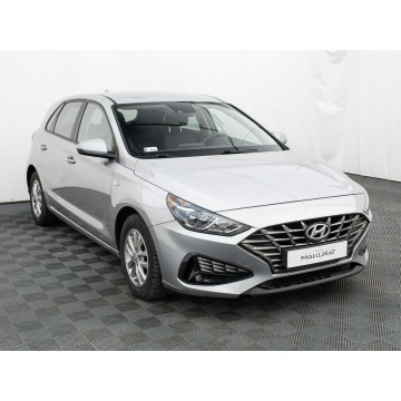 Hyundai i30  Hatchback 2022,  1.0 benzyna - Na sprzedaż za 48 850 zł - Gdynia - zdjęcie 3