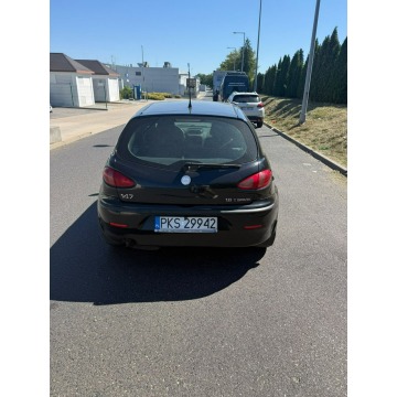 Alfa Romeo 147  Hatchback 2004,  1.6 benzyna+LPG - Na sprzedaż za 2 700,00 zł - Głogów - zdjęcie 7