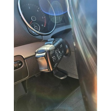 Volkswagen Golf  Hatchback 2010,  1.6 diesel - Na sprzedaż za 18 000 zł - Głogów - zdjęcie 9