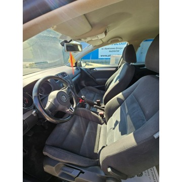 Volkswagen Golf  Hatchback 2010,  1.6 diesel - Na sprzedaż za 18 000 zł - Głogów - zdjęcie 12