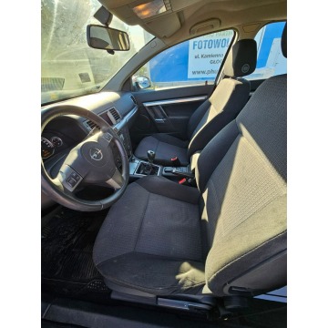 Opel Vectra  Sedan/Limuzyna 2006,  1.9 diesel - Na sprzedaż za 5 500,00 zł - Głogów - zdjęcie 10
