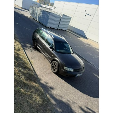 Volkswagen Passat  Kombi 1998,  1.9 diesel - Na sprzedaż za 2 200,00 zł - Głogów - zdjęcie 3