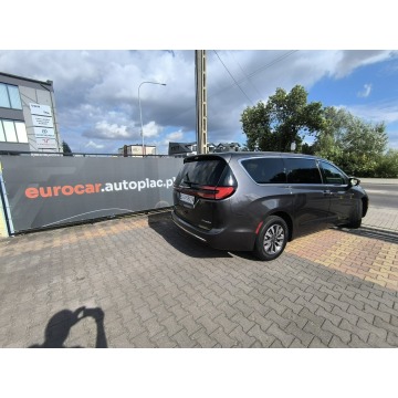 Chrysler Pacifica  Minivan/Van 2023,  3.6 hybryda, automat - Na sprzedaż za 139 900 zł - Łuków - zdjęcie 3