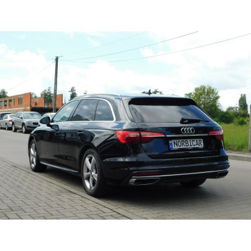 Audi A4  Kombi 2022,  2.0 benzyna, automat - Na sprzedaż za 76 666 zł - Żyrardów - zdjęcie 6
