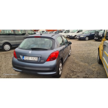 Peugeot 207  Sedan/Limuzyna 2018,  1.4 benzyna - Na sprzedaż za 12 500 zł - Dębica - zdjęcie 4