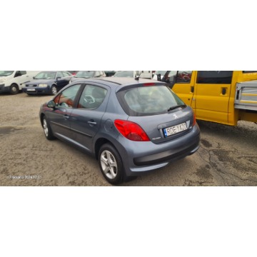 Peugeot 207  Sedan/Limuzyna 2018,  1.4 benzyna - Na sprzedaż za 12 500 zł - Dębica - zdjęcie 3