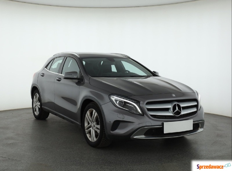 Mercedes - Benz GLA-klasa  SUV 2015,  1.6 benzyna, automat - Na sprzedaż za 64 999 zł - Bielany Wrocławskie