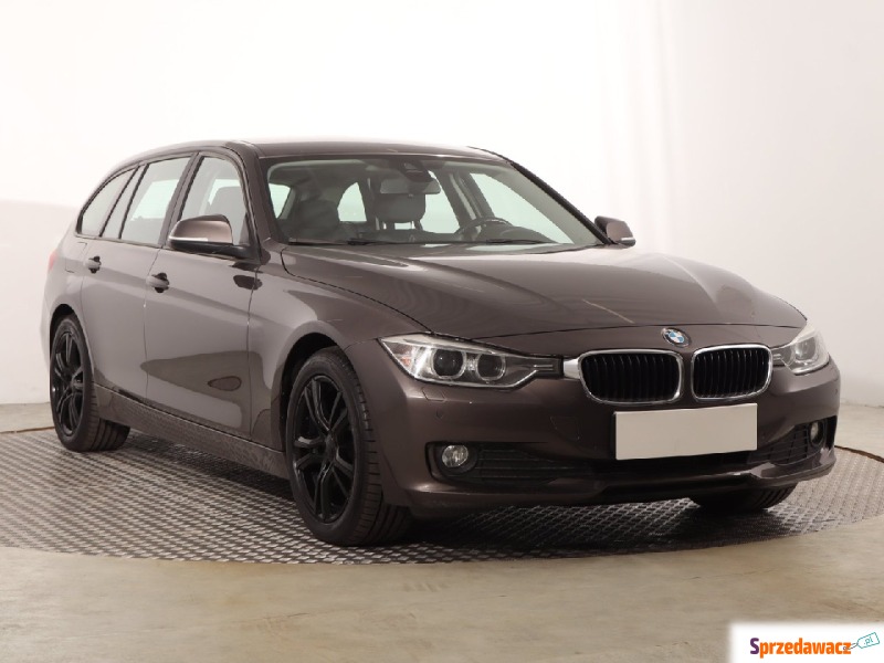 BMW Seria 3  Hatchback 2013,  2.0 diesel, automat - Na sprzedaż za 38 999 zł - Katowice