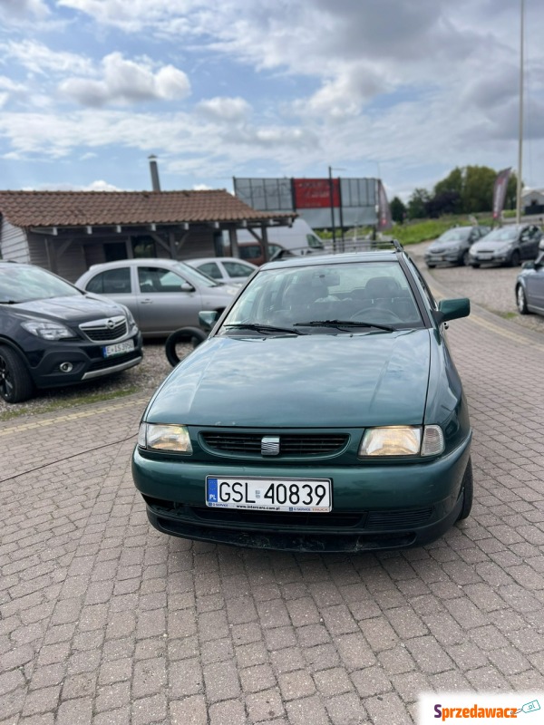 Seat Cordoba  Kombi 1999,  1.6 benzyna+LPG - Na sprzedaż za 2 500,00 zł - Słupsk