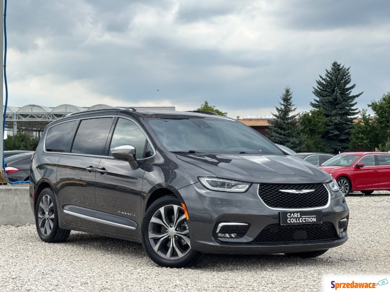 Chrysler Pacifica  Minivan/Van 2022,  3.6 hybryda, automat - Na sprzedaż za 164 900 zł - Michałowice-Wieś