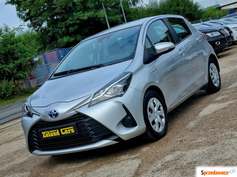 Toyota Yaris  Hatchback 2020,  1.5 hybryda, automat - Na sprzedaż za 47 900 zł - Szczecin