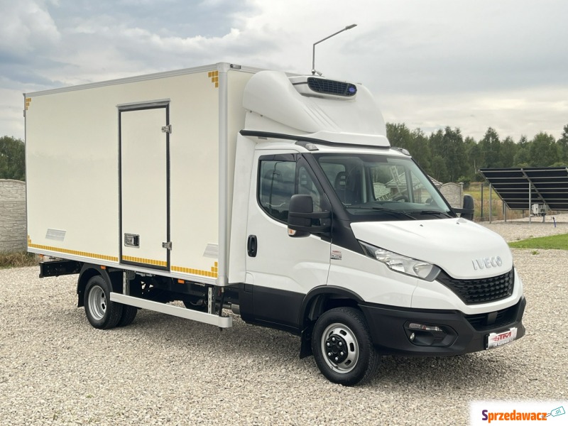 Iveco Daily 2021,  3.0 diesel - Na sprzedaż za 139 900 zł - Daleszyce