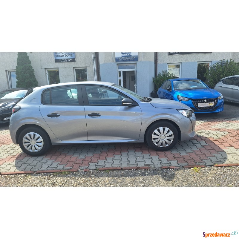Peugeot 208 2021