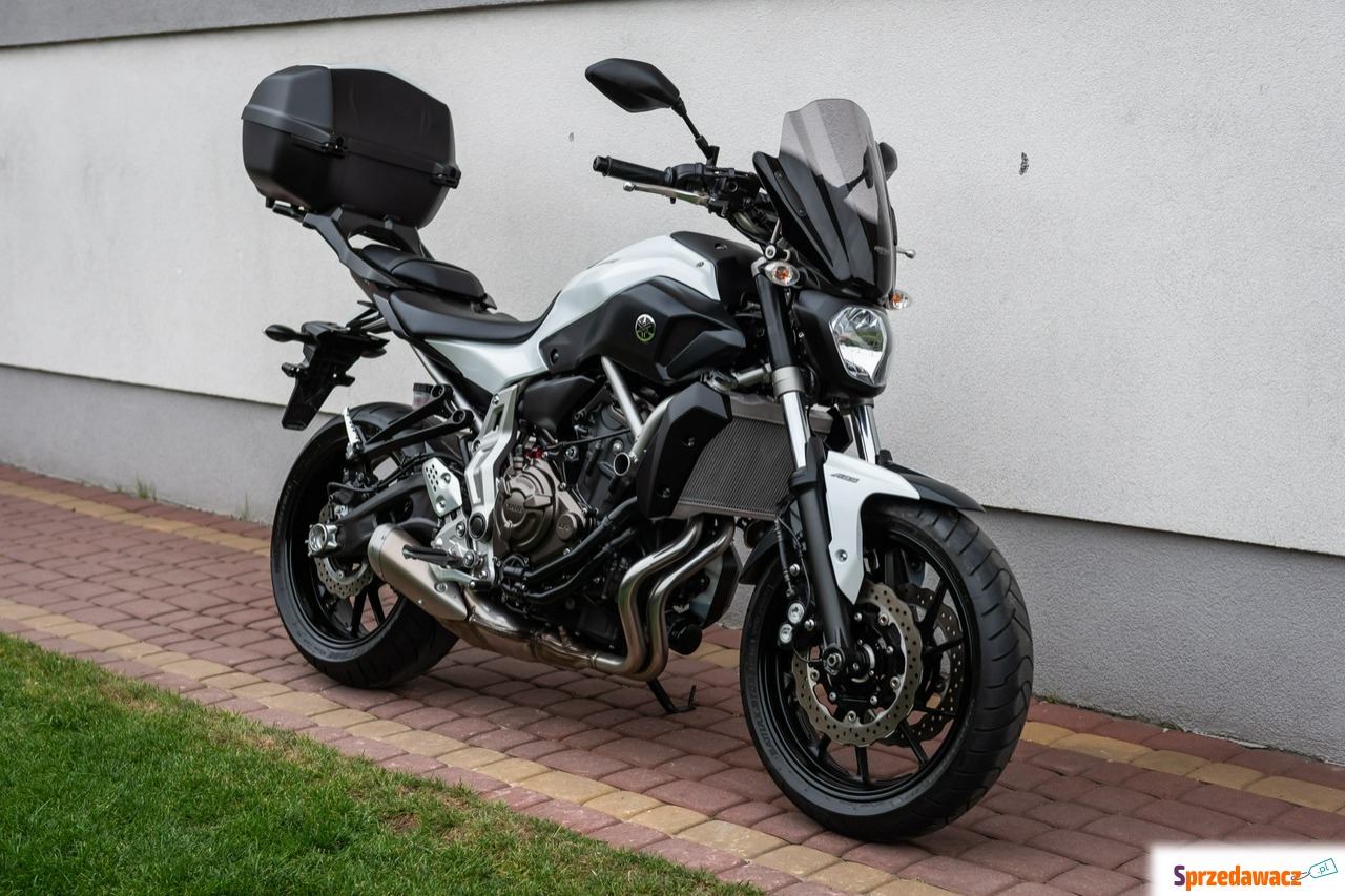 Yamaha MT - 07 R 2015 ABS KUFER...