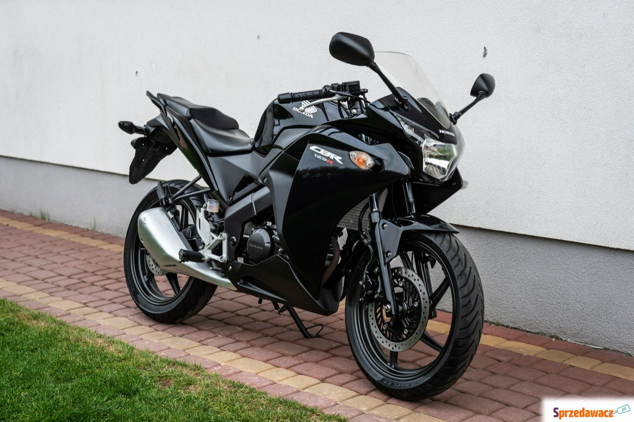 Honda CBR - 125 2012 Raty Transport...