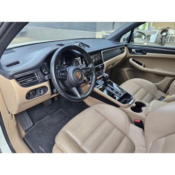 Porsche Macan  Terenowy 2022,  2.0 benzyna, automat - Na sprzedaż za 209 999 zł - Warszawa - zdjęcie 6