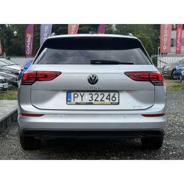 Volkswagen Golf  Kombi 2023,  1.5 benzyna, automat - Na sprzedaż za 69 900 zł - Będzin - zdjęcie 7