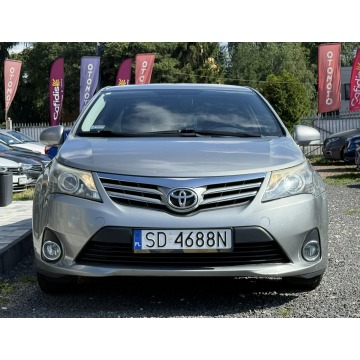 Toyota Avensis  Sedan/Limuzyna 2013,  1.8 benzyna+LPG - Na sprzedaż za 29 900 zł - Będzin - zdjęcie 3