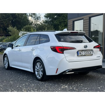 Toyota Corolla  Kombi 2023,  1.8 hybryda, automat - Na sprzedaż za 79 900 zł - Będzin - zdjęcie 6