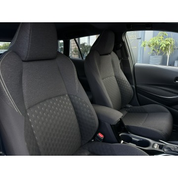 Toyota Corolla  Kombi 2023,  1.8 hybryda, automat - Na sprzedaż za 79 900 zł - Będzin - zdjęcie 11