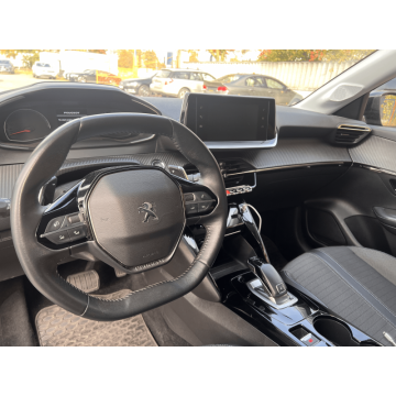 Peugeot 208  Hatchback 2021,  1.2 benzyna, automat - Na sprzedaż za 79 950 zł - Warszawa - zdjęcie 6