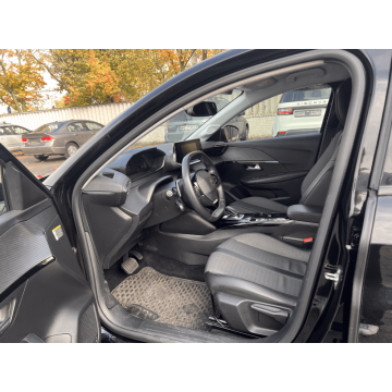 Peugeot 208  Hatchback 2021,  1.2 benzyna, automat - Na sprzedaż za 79 950 zł - Warszawa - zdjęcie 5