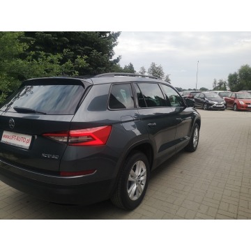 Skoda Kodiaq 2017,  2.0 diesel, automat - Na sprzedaż za 69 900 zł - Strzegom - zdjęcie 5