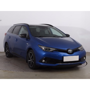 Toyota Auris Hybrid (136KM), 2018