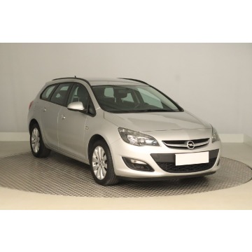 Opel Astra 1.6 CDTI (110KM), 2015