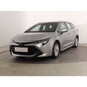 Toyota Corolla  Kombi 2022,  1.8 benzyna, automat - Na sprzedaż za 75 999 zł - Katowice - zdjęcie 3