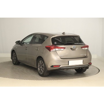 Toyota Auris  Hatchback 2015,  1.8 benzyna, automat - Na sprzedaż za 61 999 zł - Zabrze - zdjęcie 5