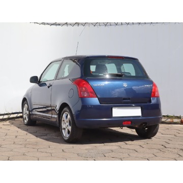 Suzuki Swift  Hatchback 2005,  1.3 benzyna - Na sprzedaż za 8 999,00 zł - Łódź - zdjęcie 5