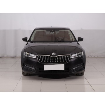 Skoda Superb  Liftback 2019,  2.0 diesel - Na sprzedaż za 57 499 zł - Zielona Góra - zdjęcie 2
