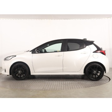 Toyota Yaris  Hatchback 2022,  1.5 benzyna - Na sprzedaż za 69 999 zł - Katowice - zdjęcie 4