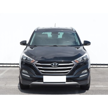 Hyundai Tucson  SUV 2015,  1.6 benzyna - Na sprzedaż za 51 999 zł - Lublin - zdjęcie 2