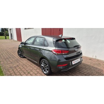 Hyundai i30  Hatchback 2023,  1.0 benzyna - Na sprzedaż za 55 800 zł - Paproć - zdjęcie 5