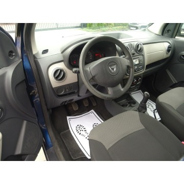 Dacia Lodgy  Kombi 2017,  1.6 benzyna - Na sprzedaż za 23 900 zł - Łódź - zdjęcie 10