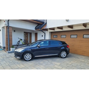 Citroen DS5  Hatchback 2016,  2.0 diesel, automat - Na sprzedaż za 43 900 zł - Ostrołęka - zdjęcie 3