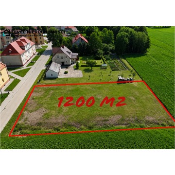 Działka budowlana Nowy Staw sprzedam, pow. 1200 m2  (12a), uzbrojona - zdjęcie 1