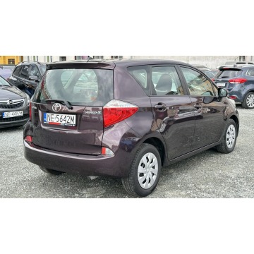 Toyota Verso  Hatchback 2012,  1.3 benzyna - Na sprzedaż za 24 900 zł - Elbląg - zdjęcie 5