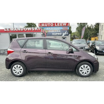 Toyota Verso  Hatchback 2012,  1.3 benzyna - Na sprzedaż za 24 900 zł - Elbląg - zdjęcie 4