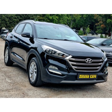 Hyundai Tucson  SUV 2018,  1.7 diesel, automat - Na sprzedaż za 51 900 zł - Szczecin - zdjęcie 3