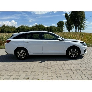 Hyundai i30  Kombi 2026,  1.0 benzyna - Na sprzedaż za 47 900 zł - Sośnicowice - zdjęcie 5