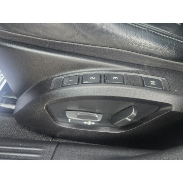 Volvo V40  Hatchback 2013,  1.6 diesel - Na sprzedaż za 25 900 zł - Kutno - zdjęcie 12